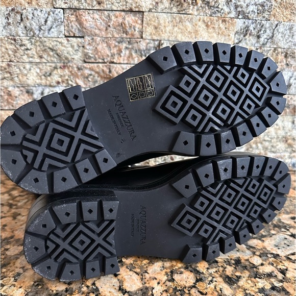 Aquazurra Ryan Lug-Sole Shearling Buckle Boot - Picture 7 of 10